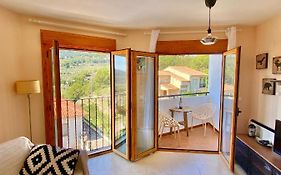 Las Vistas Apartment